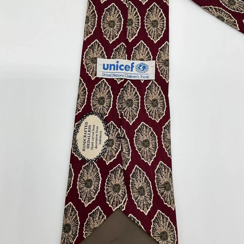 UNICEF Mens Necktie Tie Silk Handcrafted Medallion Hand Carved‎ Boat Made USA